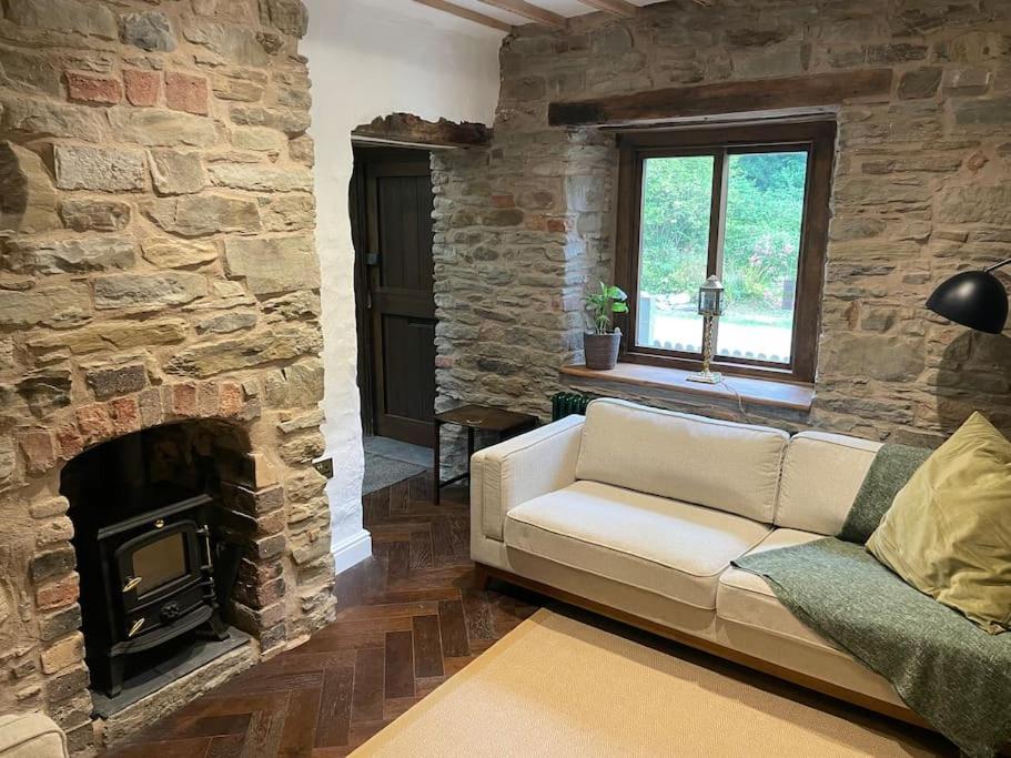 Former Corn Mill Cottage On The North Wales Coast Talacre Luaran gambar
